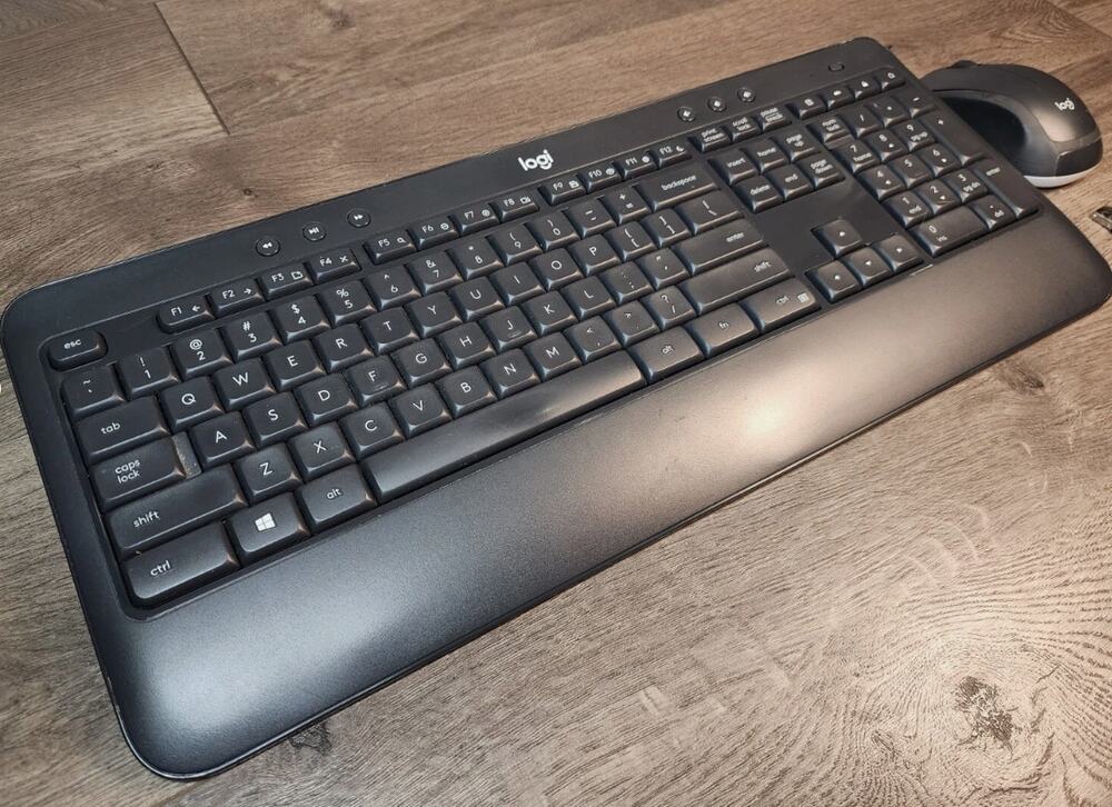 Logitech K540 Advanced Wireless Keyboard and Wireless M310 Mouse Combo TESTED